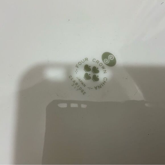 Four Crown China Claridge #317 Dinner Plates 10.5” Set of 2 K1 - Picture 6 of 6